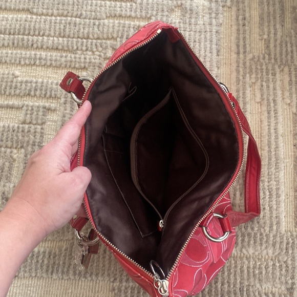 Coach Purse - Picture 7 of 9